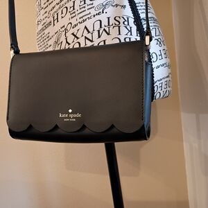 Kate Spade Scalloped Addison Crossbody black purse